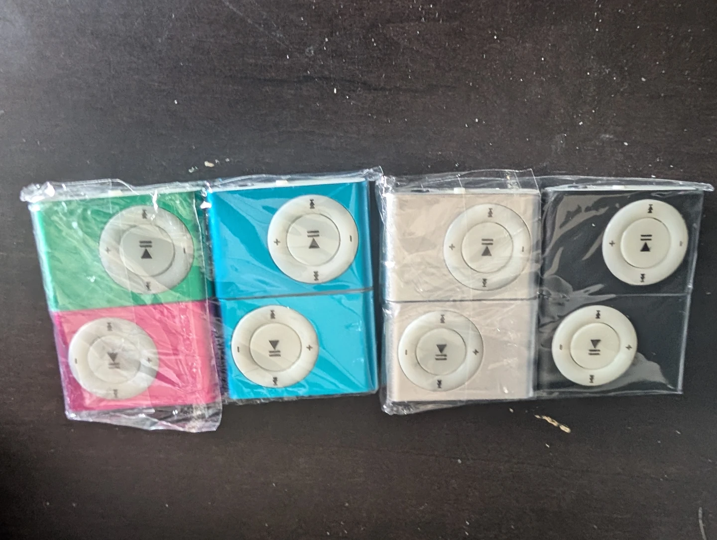 Lot of 8 iPod Shuffle style  Mini MP3 Players