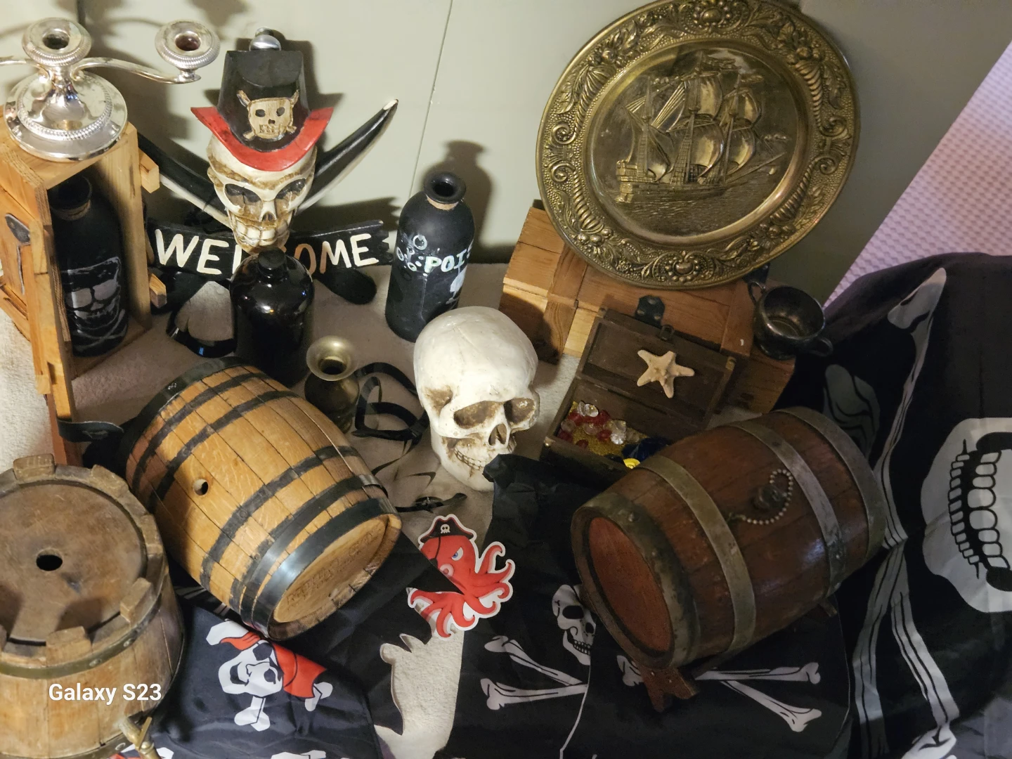 Pirate Themed Decorative Lot - photo 2