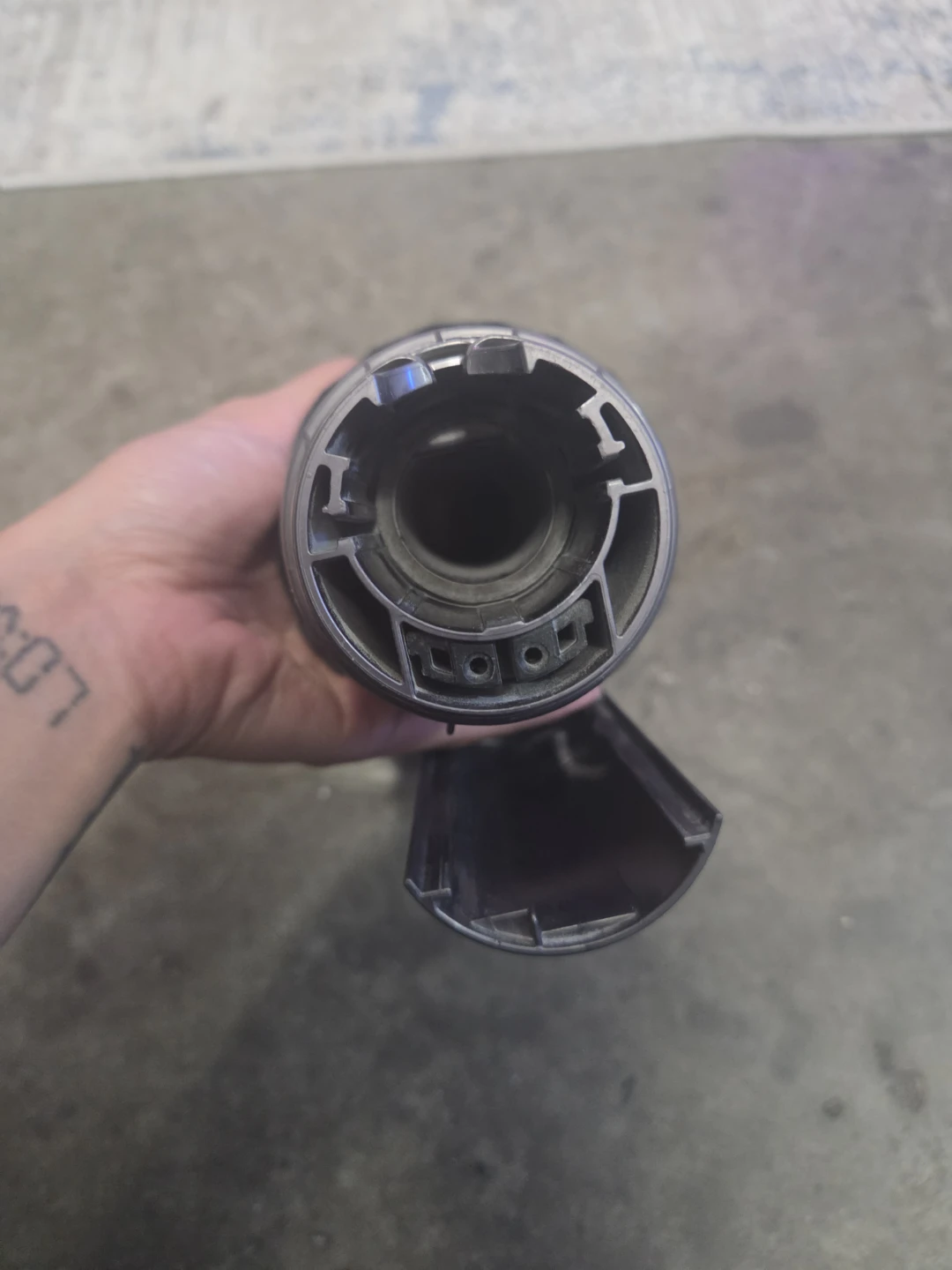 Genuine Dyson V10 cyclone for Cordless Vacuum Clean - photo 4