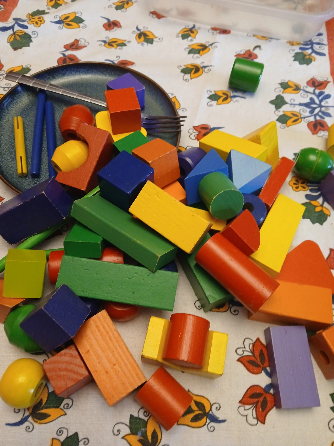 Melissa and Doug Assorted Colorful Wooden Building Blocks - photo 2