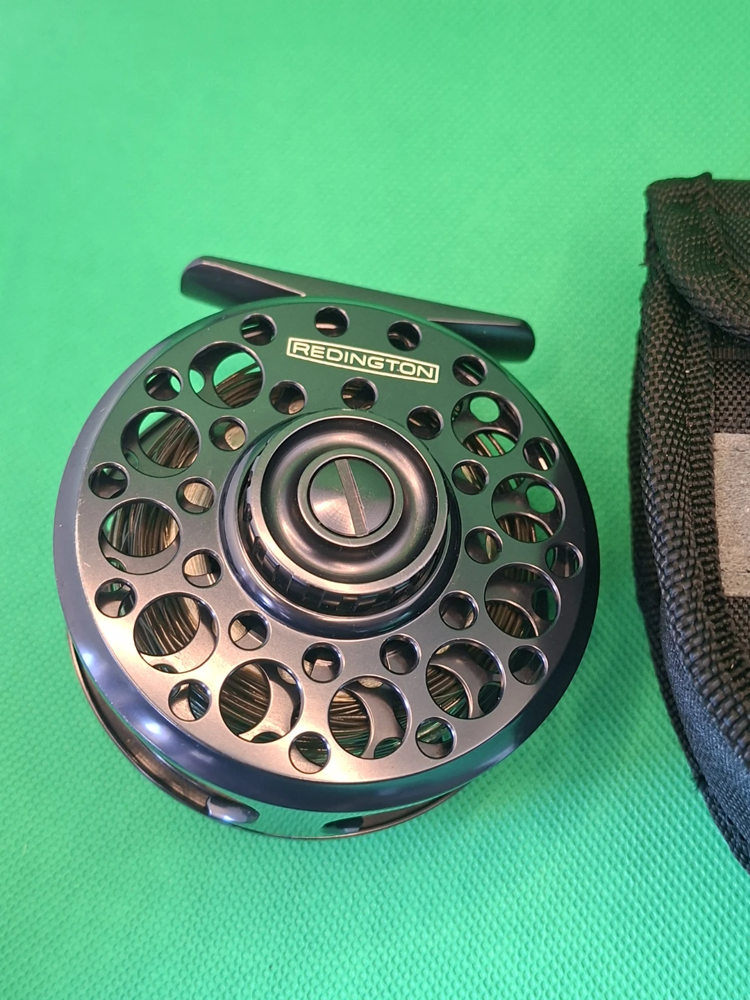 Redington Rise 5/6 Fly Reel Charcoal Black with Line & Case - photo 2