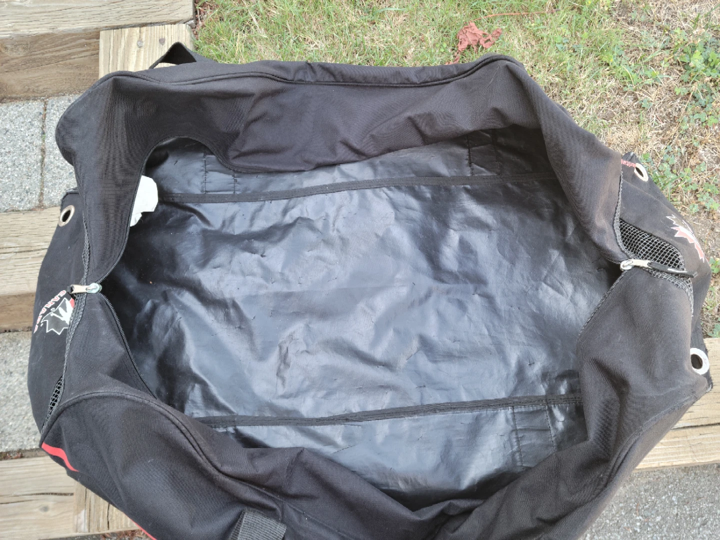 Canada Infinity Heritage Gear Hockey Bag - photo 4