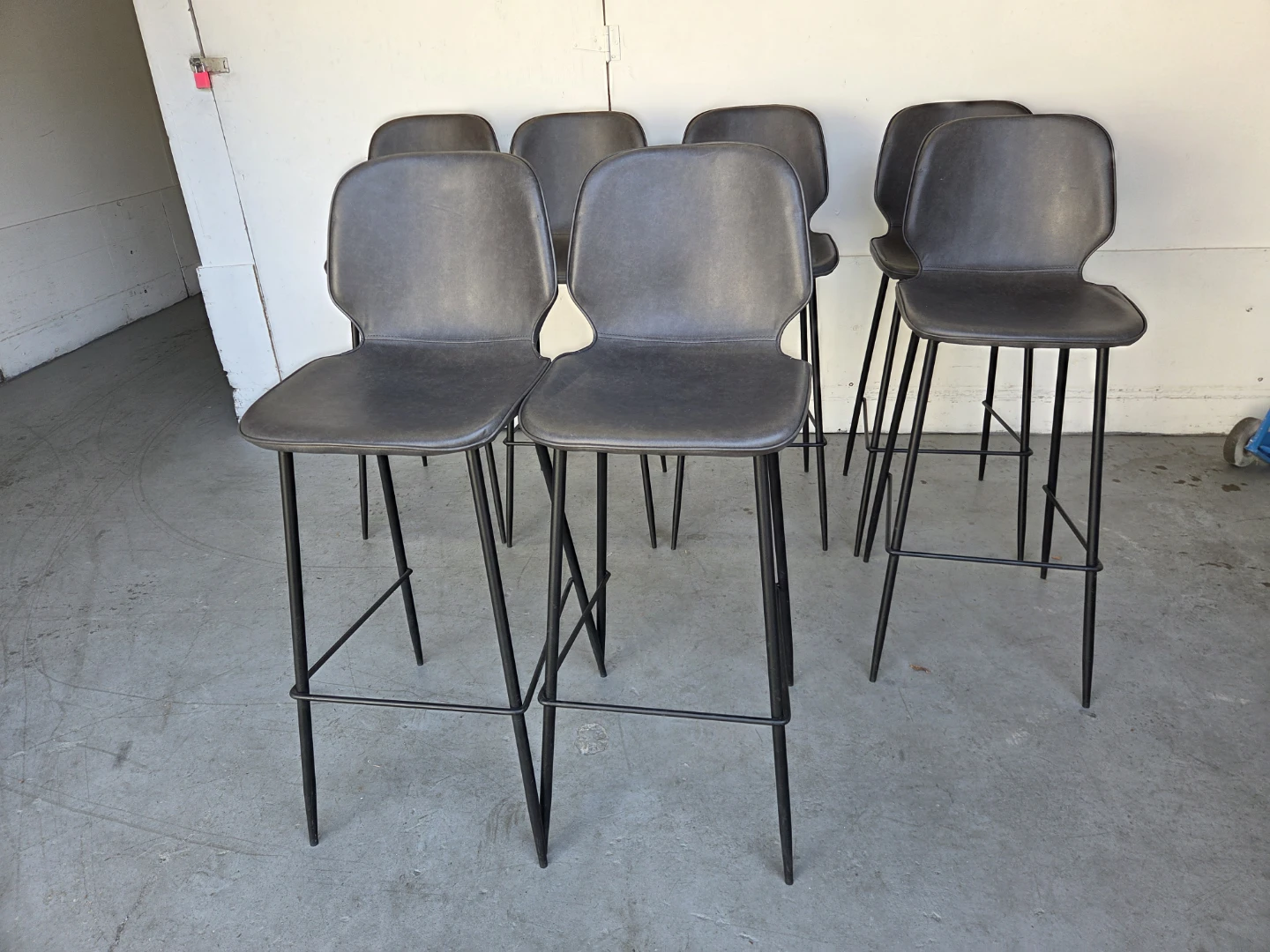 Set of 7 Modern Dark Grey Bar Stools - photo 4