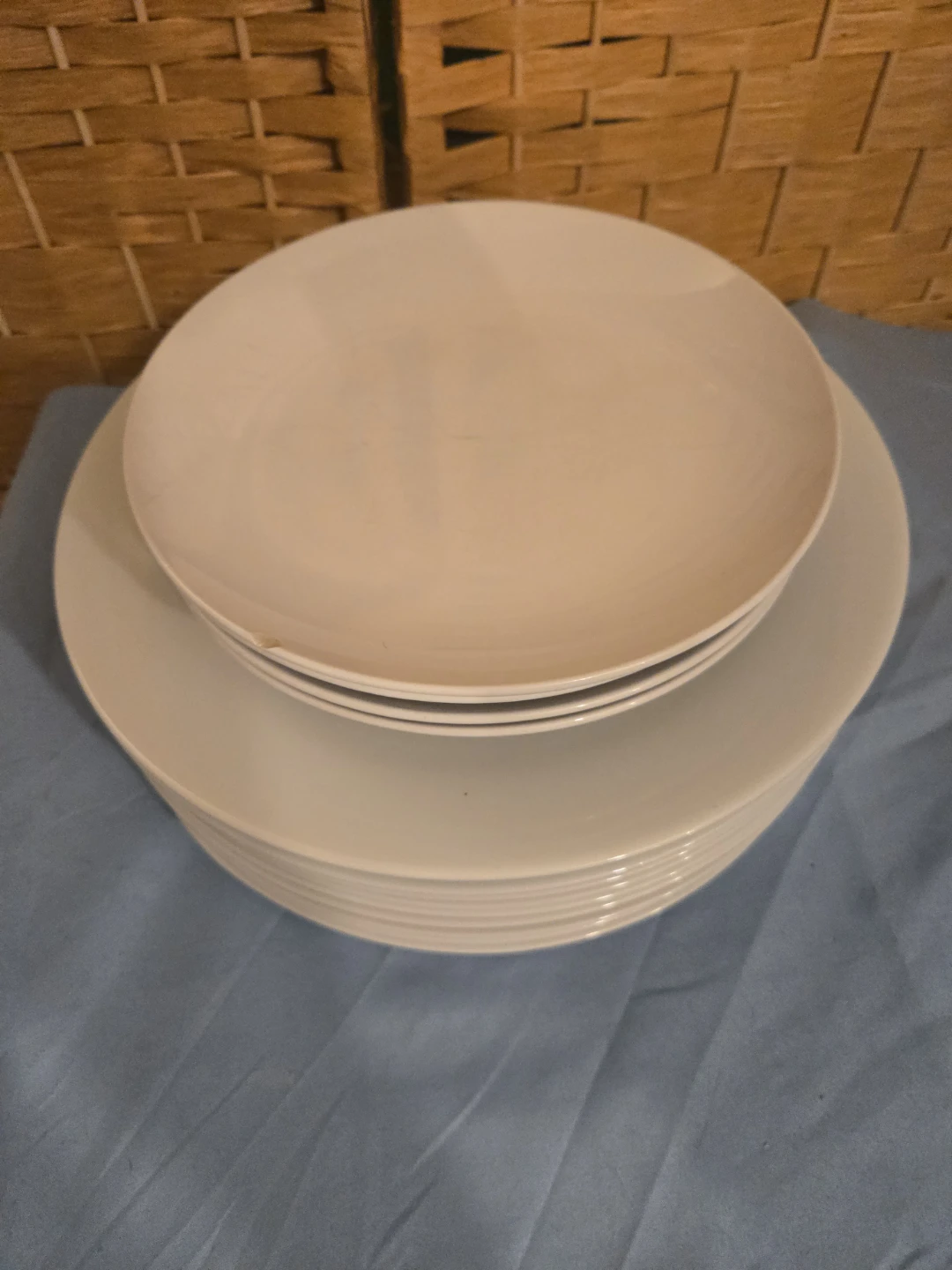 Set of White Ceramic Dinner and Salad Plates - photo 3
