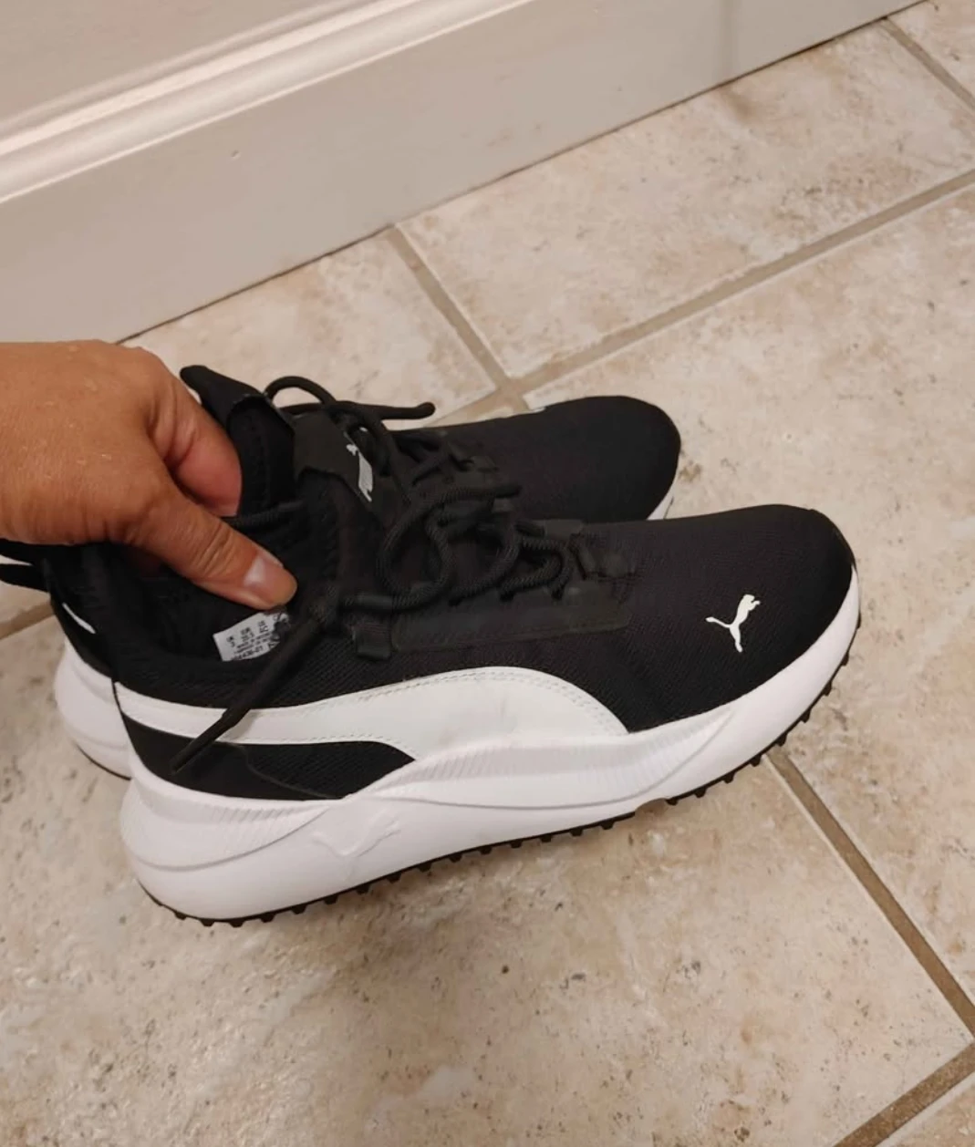Shoes Puma Running Shoes size 4