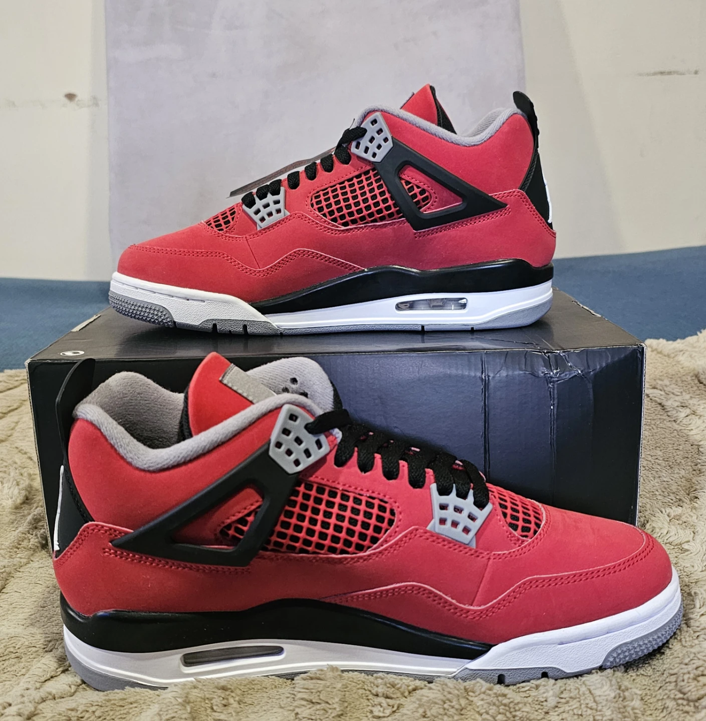 Brand New Jordan 4 Retro Toro Bravo (2026) - photo 3