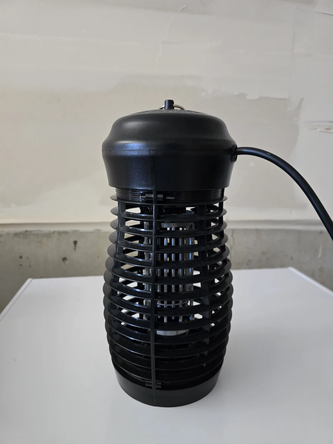 Electric Bug Zapper - photo 2