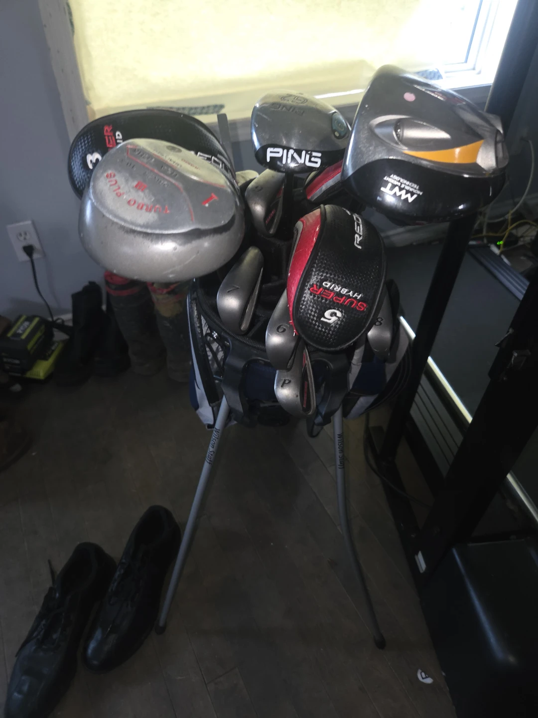 Golf clubs bag and shoes