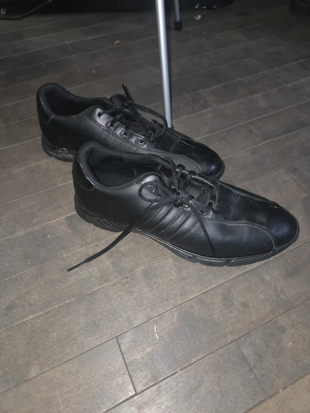 Golf clubs bag and shoes - photo 3