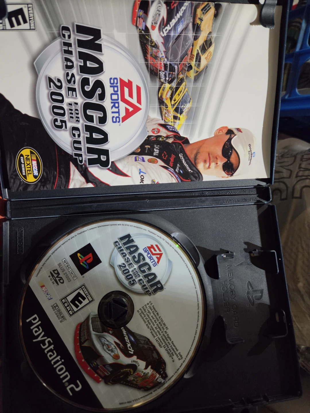 Vintage NASCAR 2005: Chase for the Cup for PlayStation 2 - photo 3
