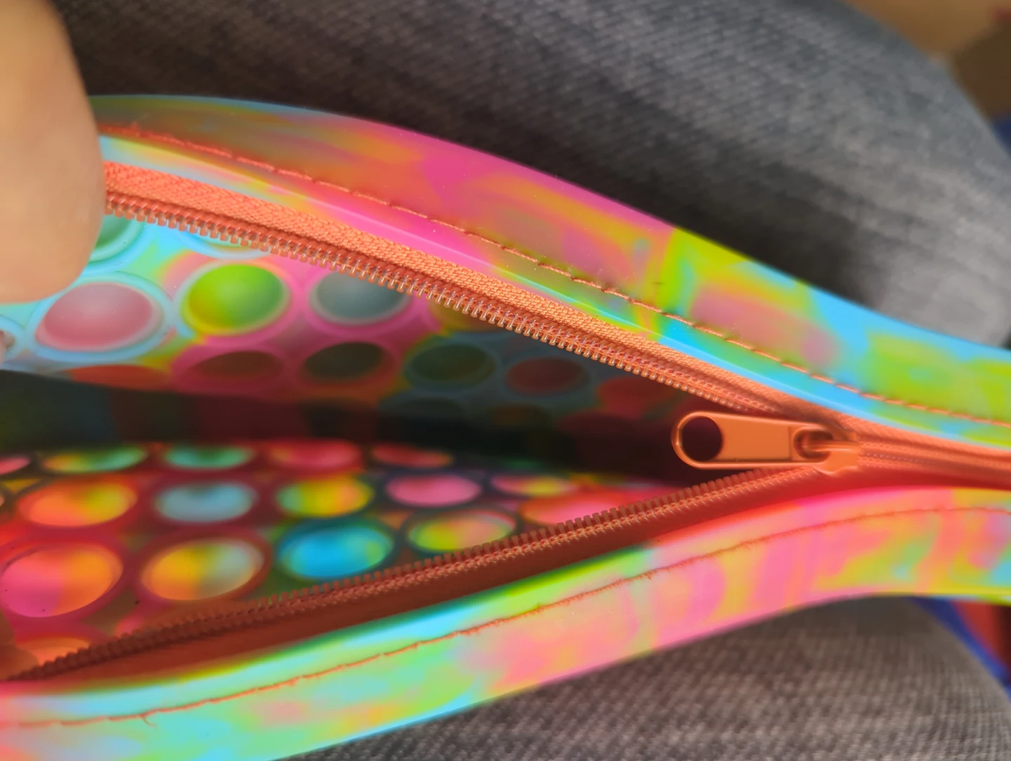 Silicone Push Pop Pencil Case - photo 3