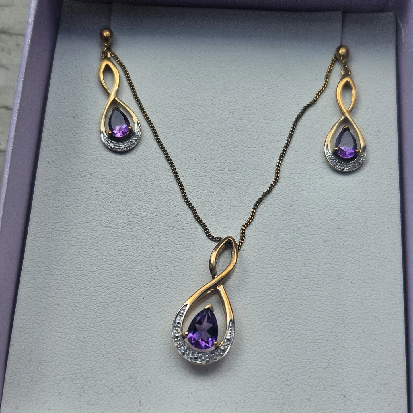 Gold and amethyst earrings and necklace - photo 2