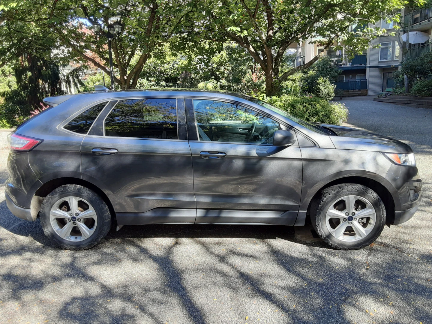 2016 FORD EDGE 4CYL 2L CHEAP ON GAS LOW KMS - photo 4