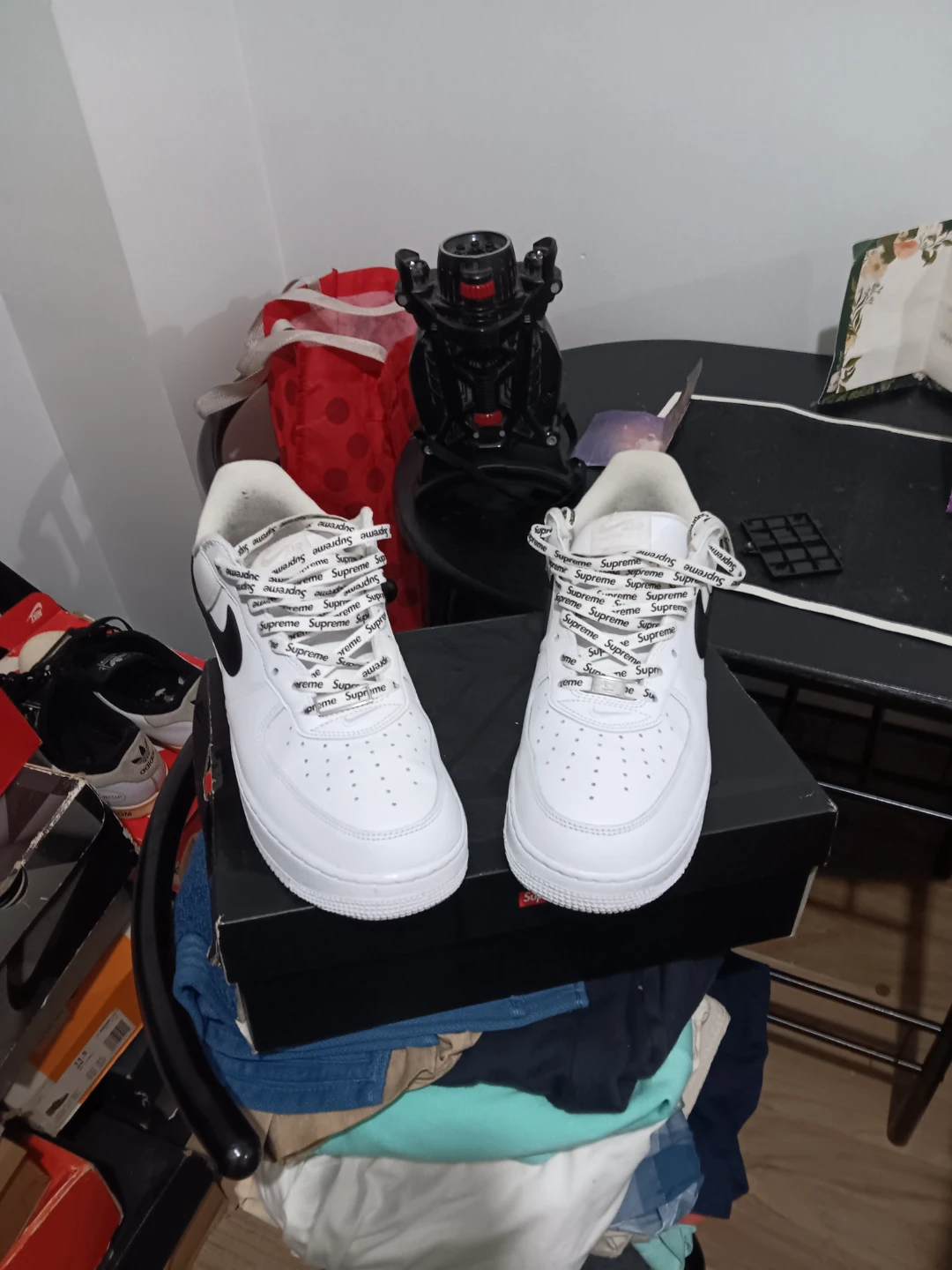 Nike Air Force 1 White and Green - photo 3