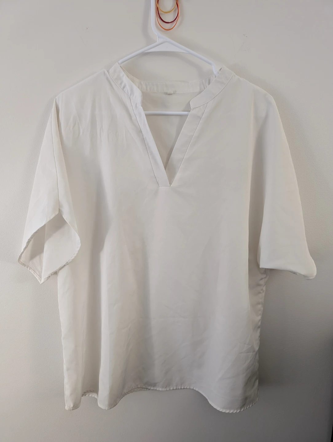 White V-Neck Tunic Top Work Blouse 24"