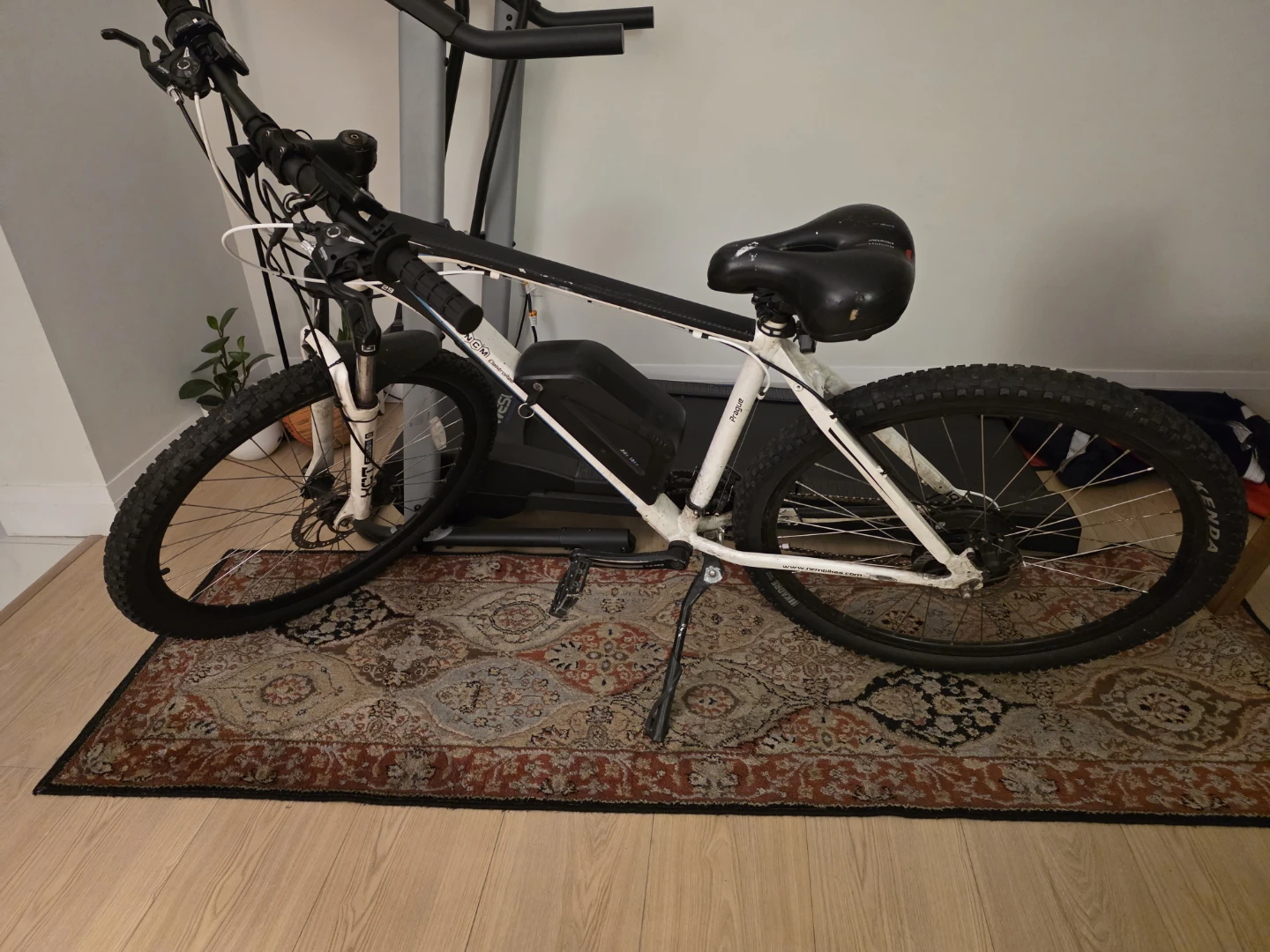 NCM Prague Electric Mountain Bike