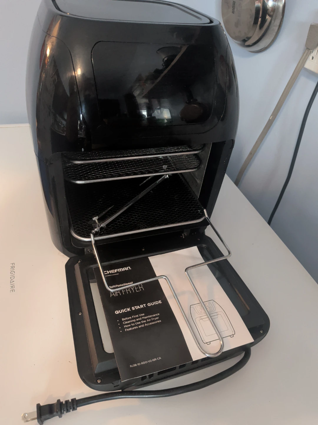 Chefman Multifunctional Air Fryer - photo 3