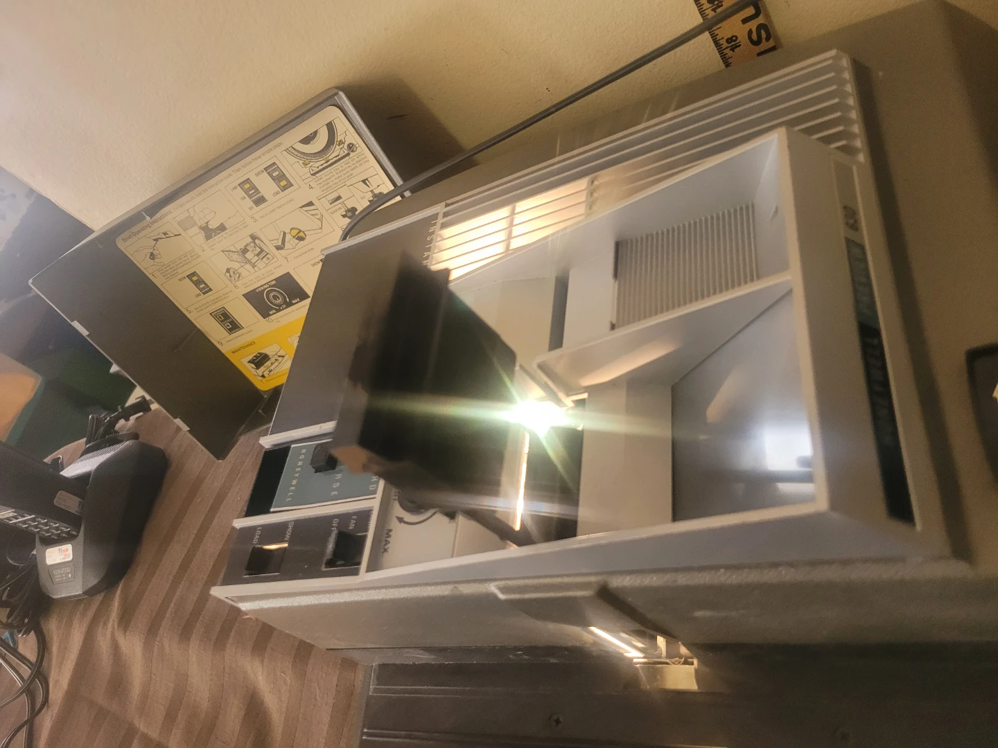 Honeywell Instant Self Focusing Slide Projector - photo 5