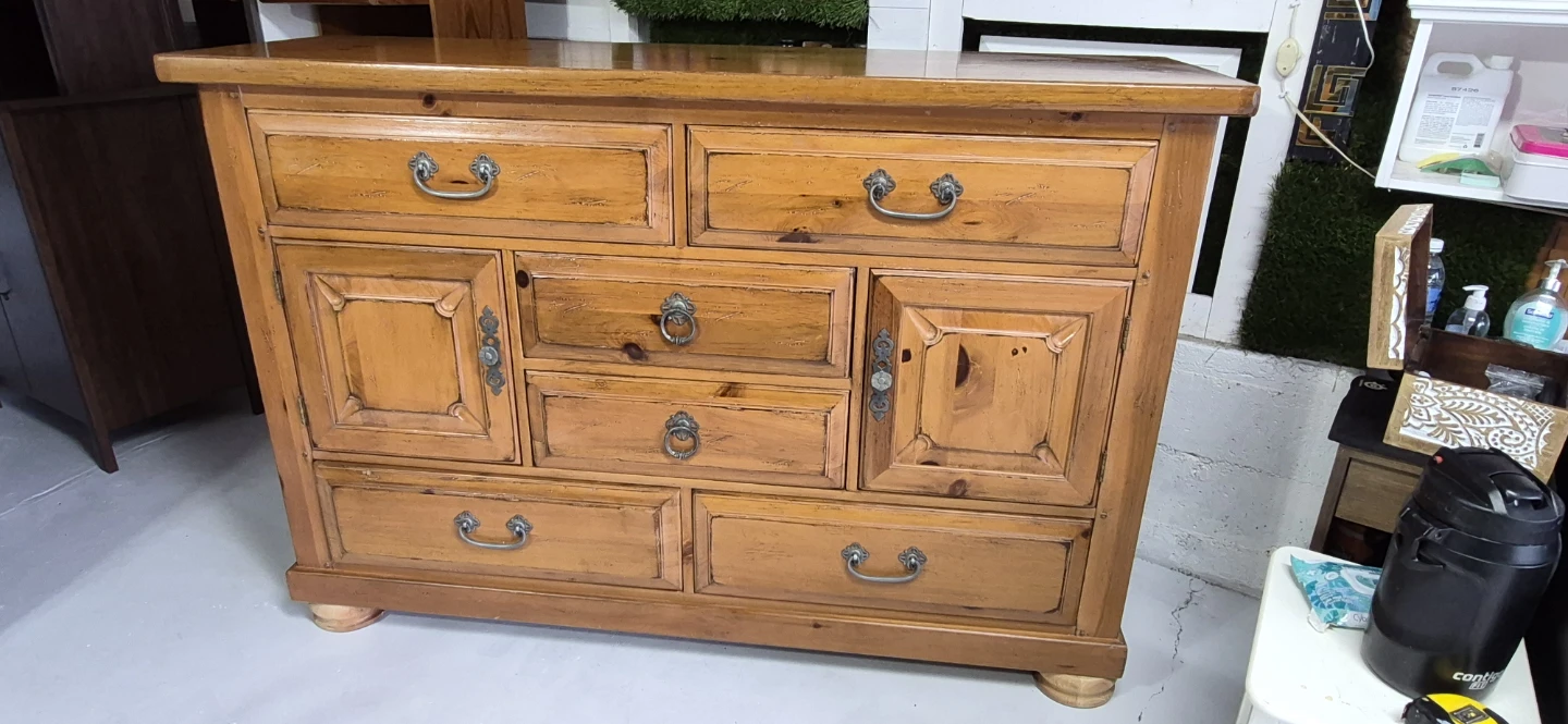 Cristina Drexel Heritage Solid Wood Credenza/Dresser - photo 4