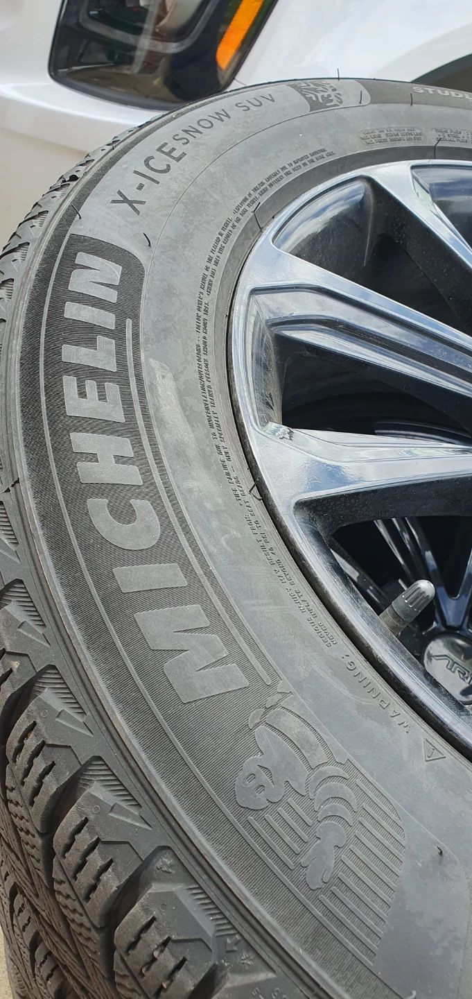 Michelin X-Ice Snow Winter Tires & Black Wheels Set - 245/60R18