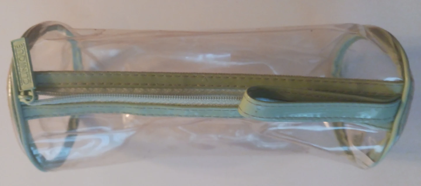 Clinique Clear Makeup Bag - photo 2