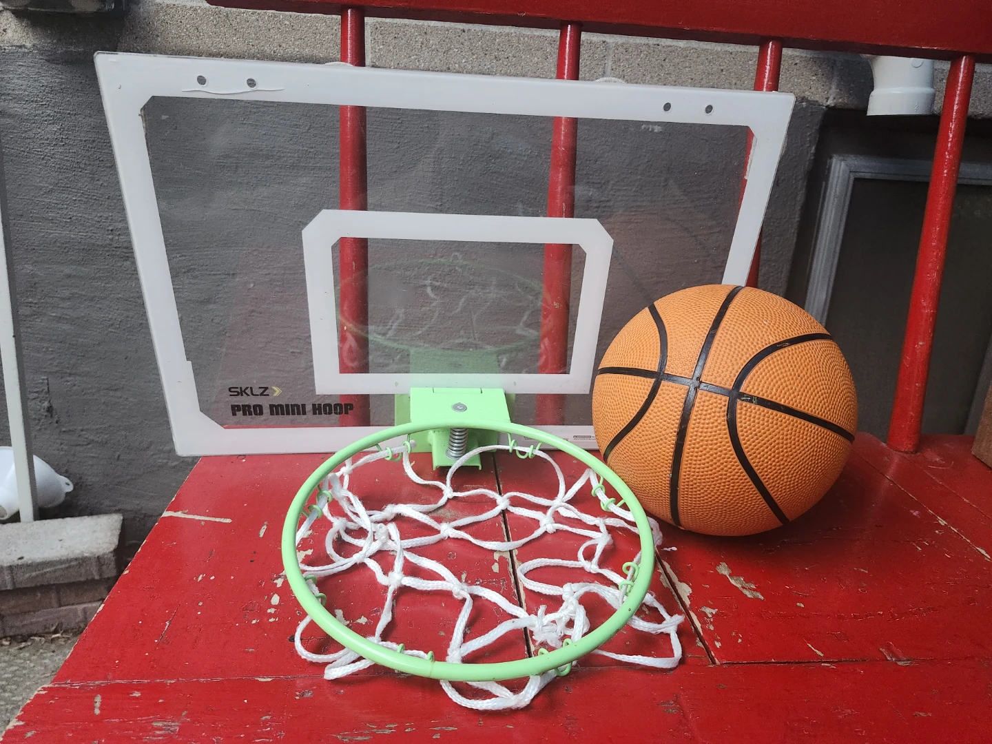 SKLZ Pro Mini Hoop Set (8 inch net + ball) - photo 5