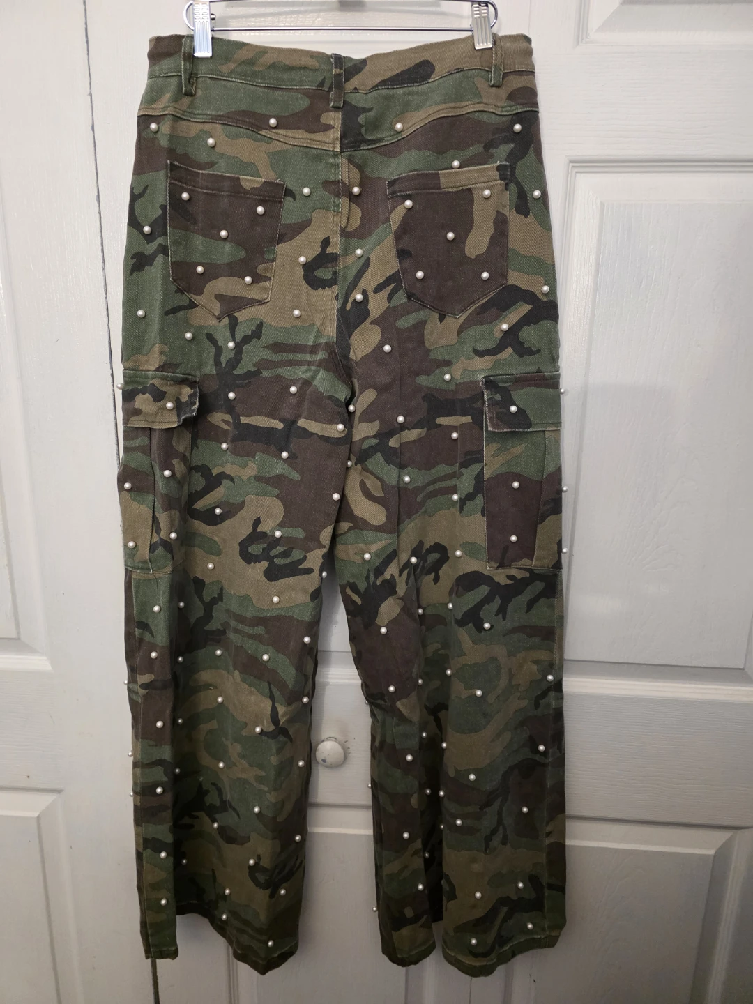 Camo Embellished Blazer and Cargo Pant Set - photo 4