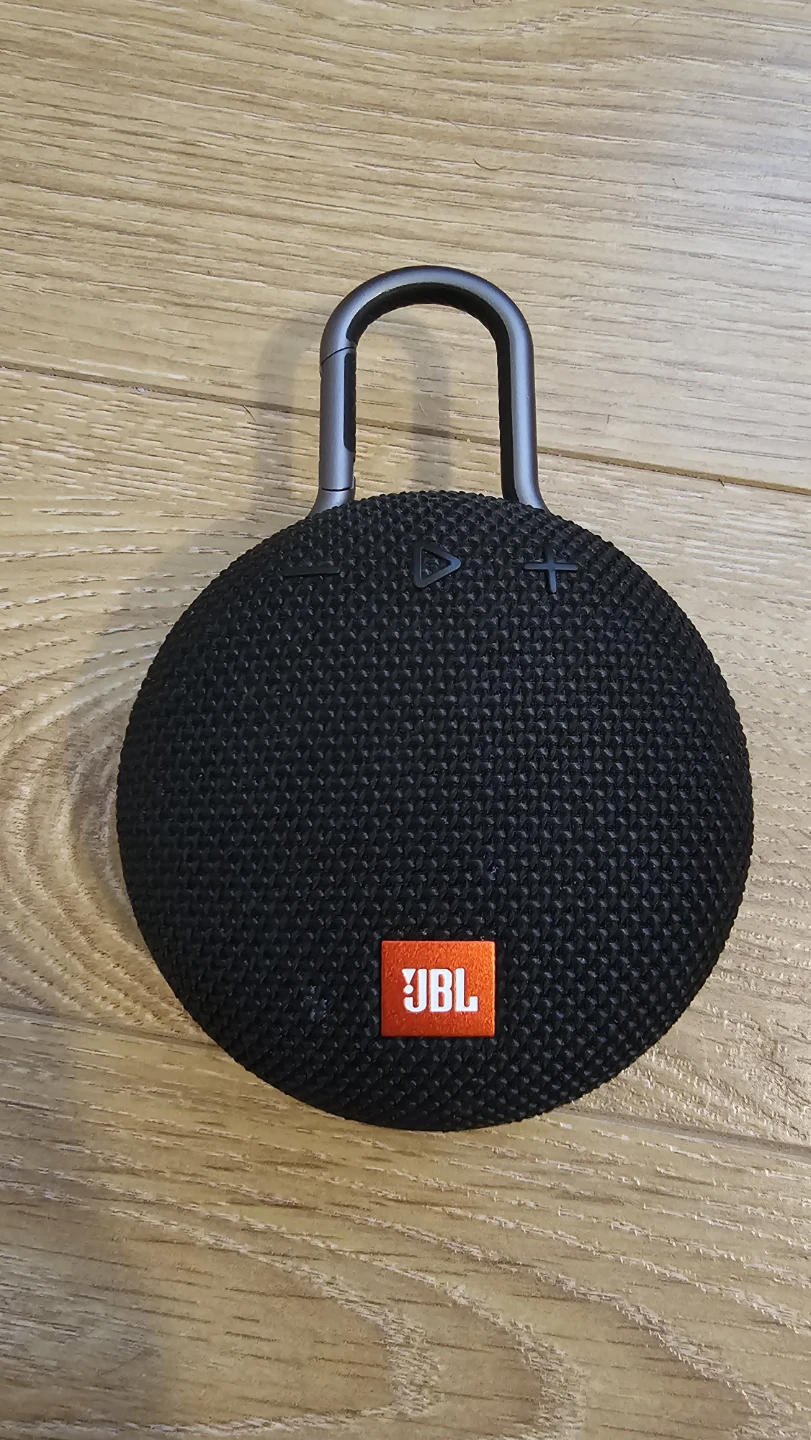 JBL Clip 3