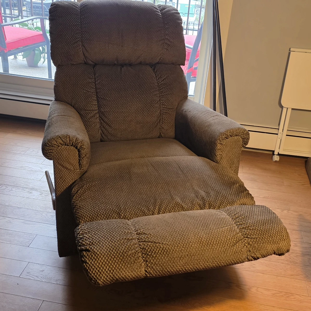 La-Z-Boy Brown Rocker Recliner - photo 2