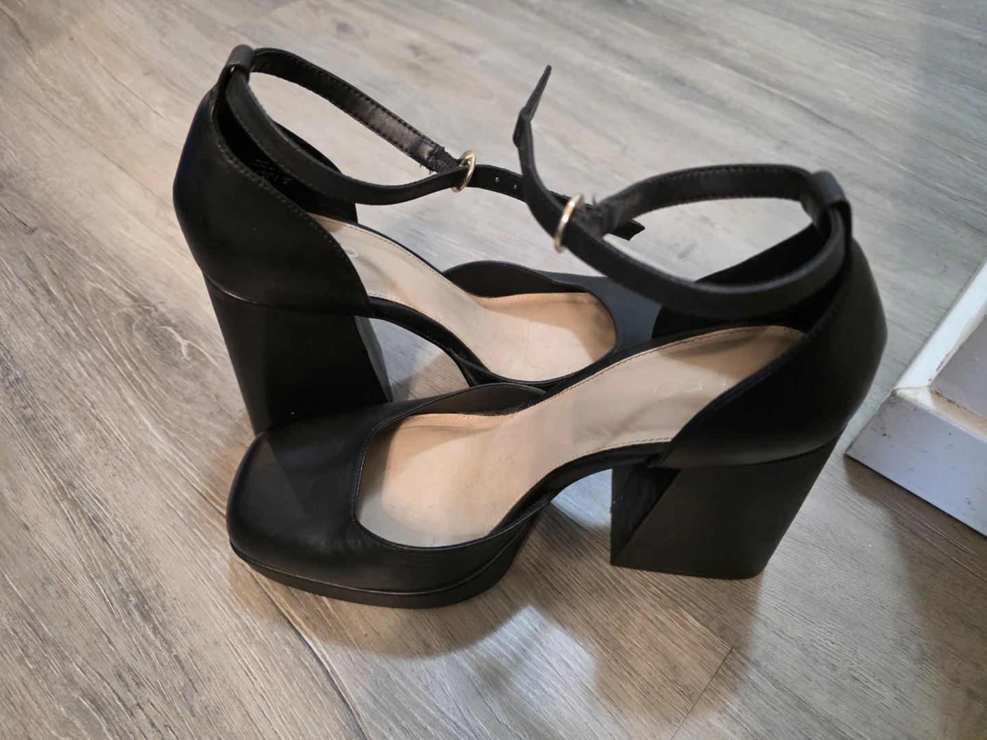 ALDO Black Platform Heels - photo 2
