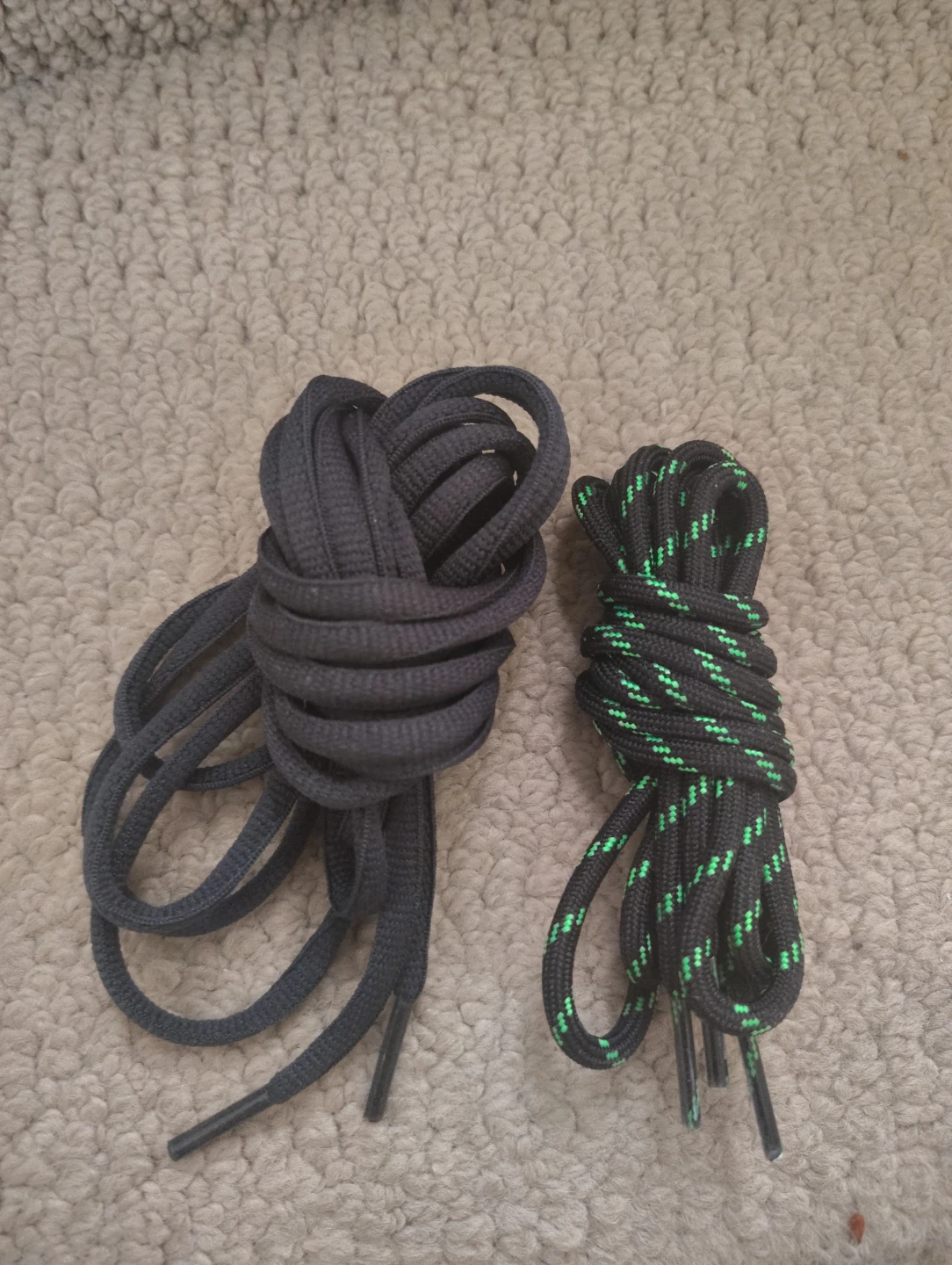 Shoe Laces - Black and Black/Green