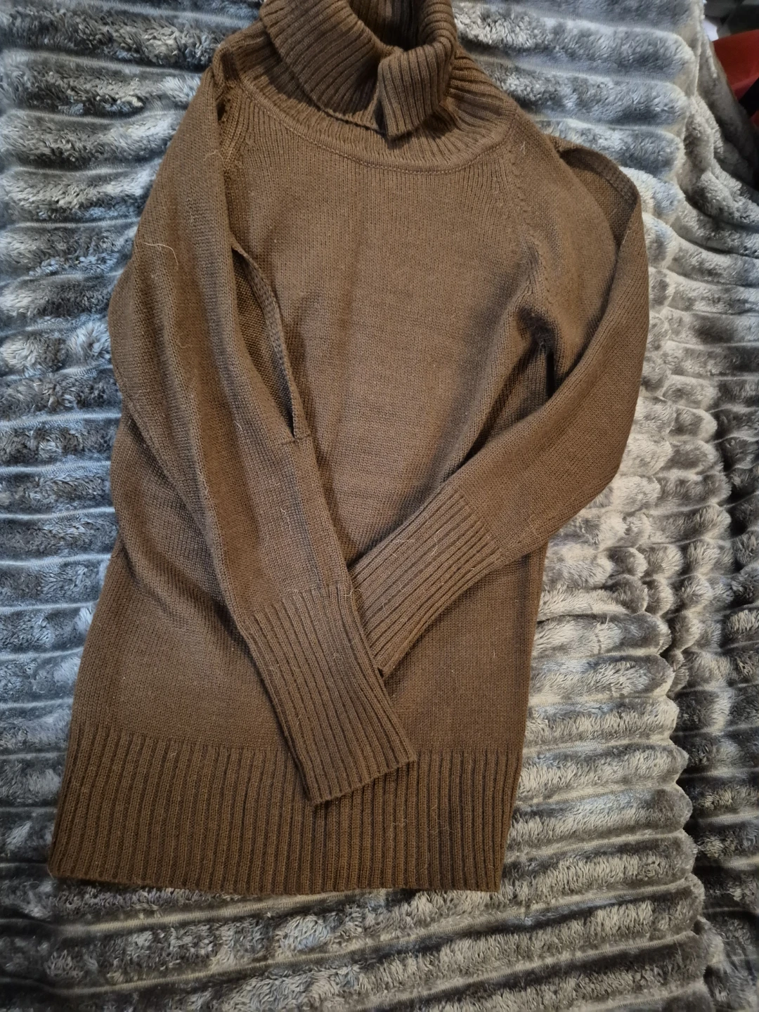 Meteor Brown Turtleneck Sweater - photo 3