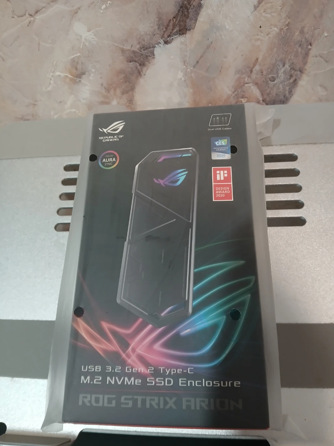 ASUS ROG Strix Arion M.2 NVMe SSD Enclosure - photo 2