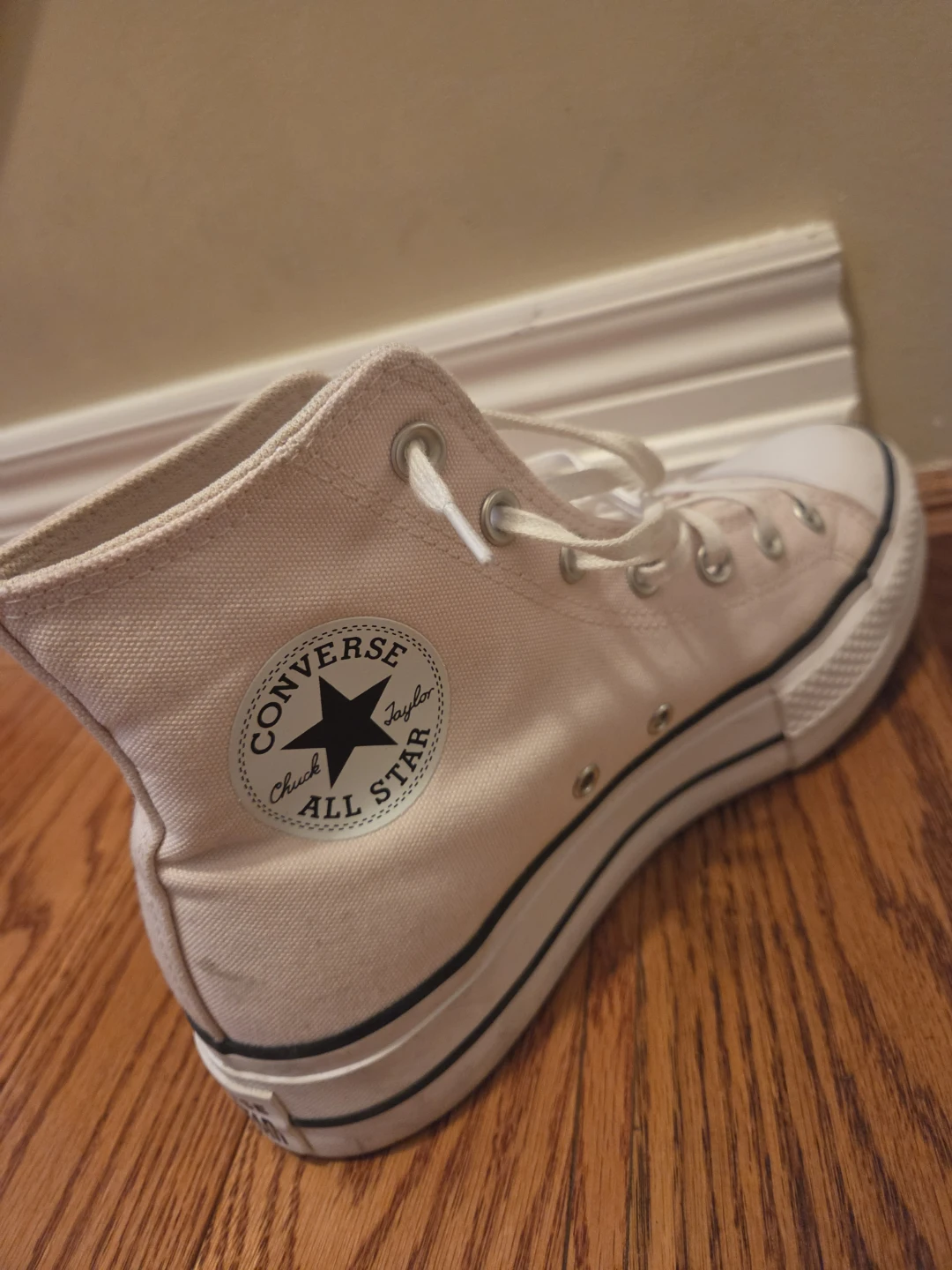 Converse Chuck Taylor All Star High Top Sneakers