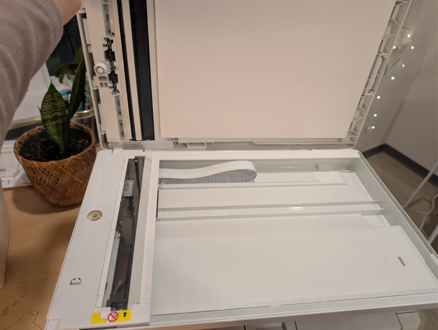 HP LaserJet Pro MFP M130fw Printer - photo 4
