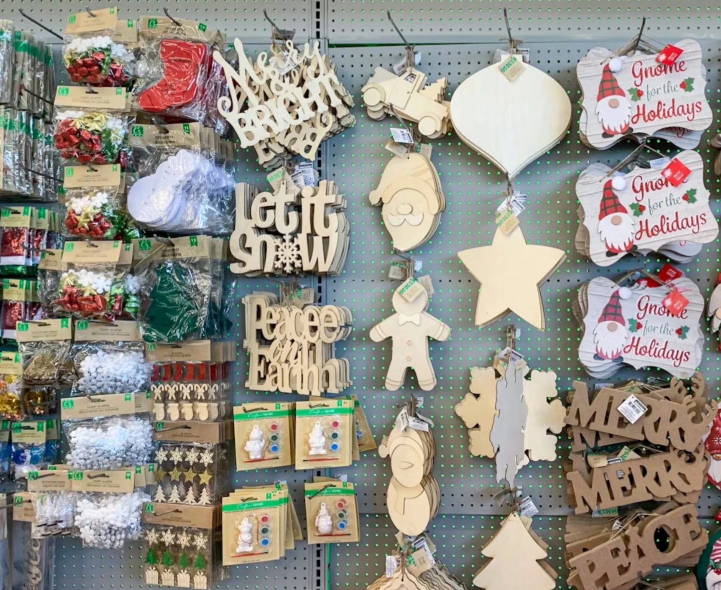 Looking for Free Christmas Ornaments - photo 3