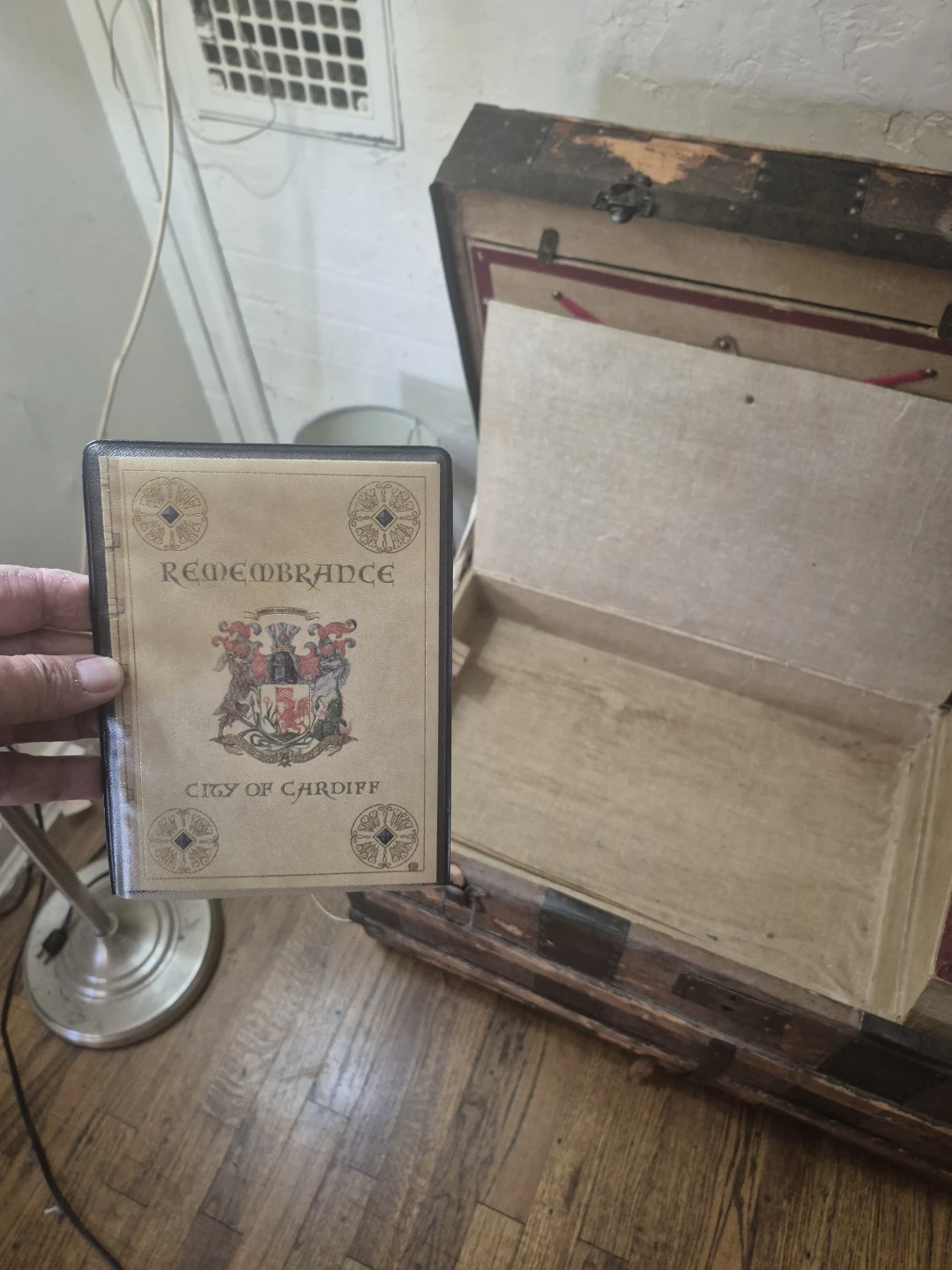 Vintage Storage Trunk - photo 4