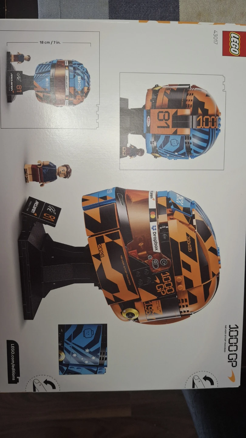 LEGO McLaren Oscar Piastri Helmet 43017 - photo 4