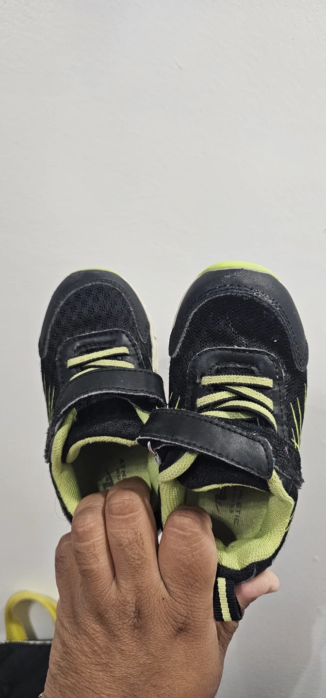 Size 5 shoes - photo 4