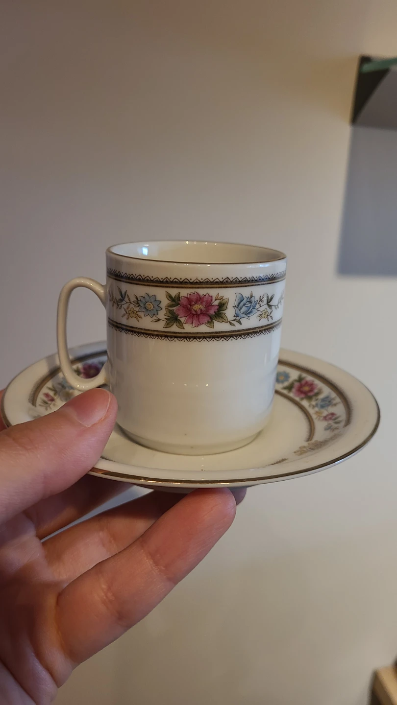Set of 4 vintage floral demitasse cups and saucers