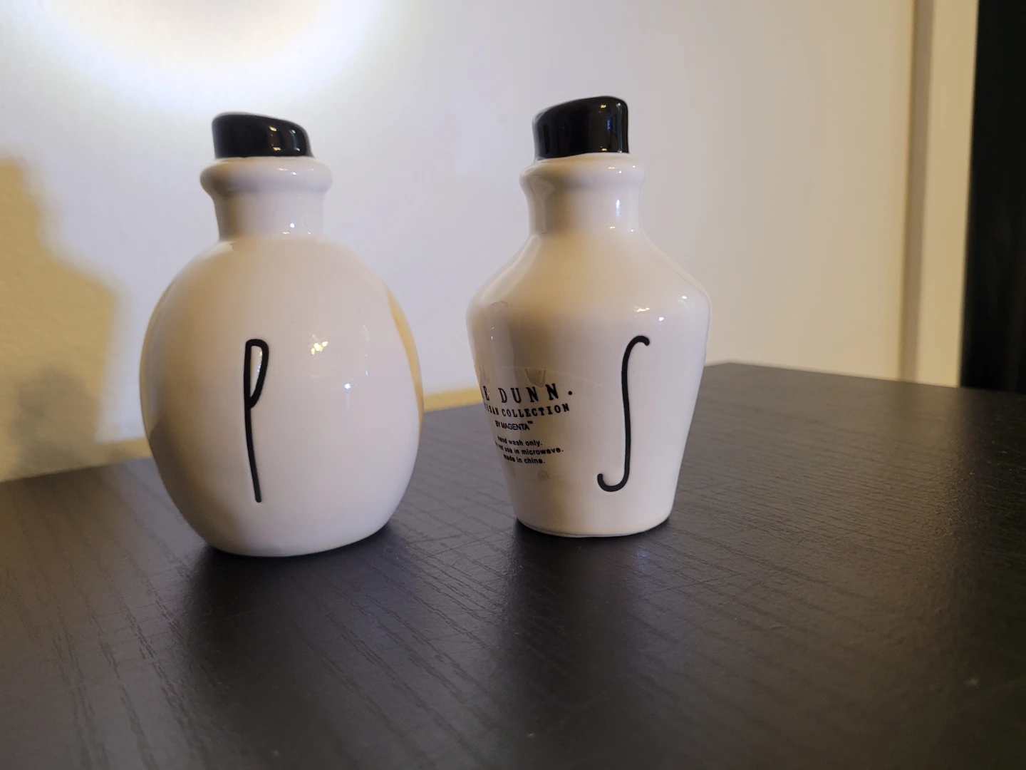 Halloween Salt and Pepper Shaker - photo 2