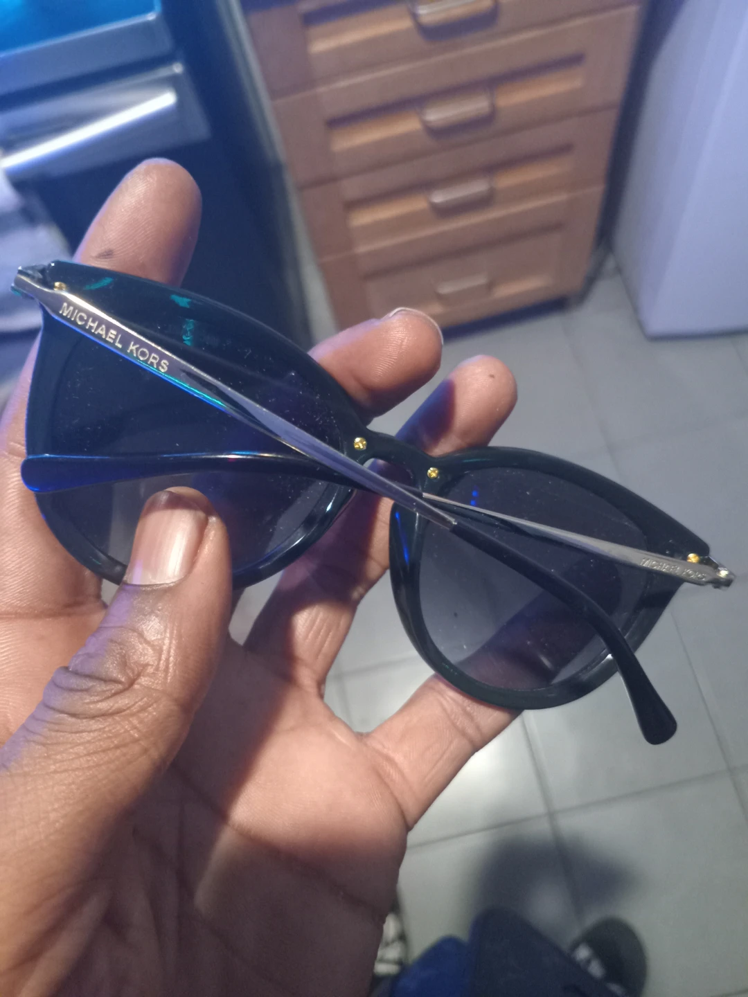 Michael kors sunglasses - photo 2