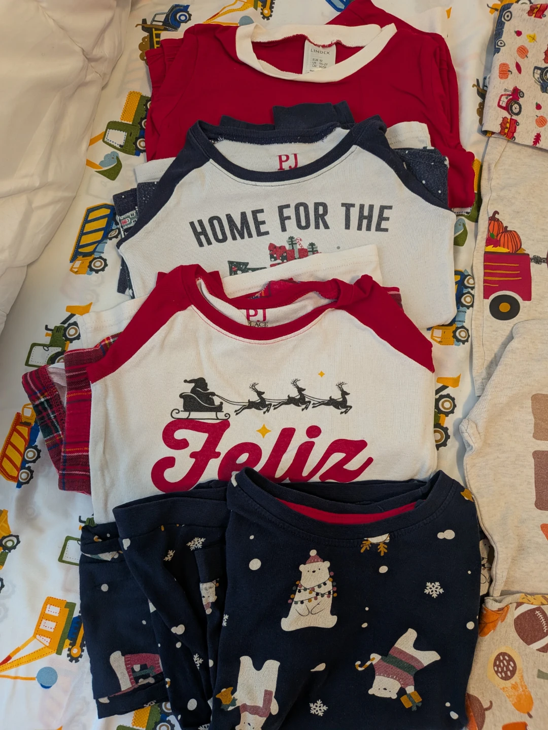 Assorted Kids Pyjama Sets - Size 4/5