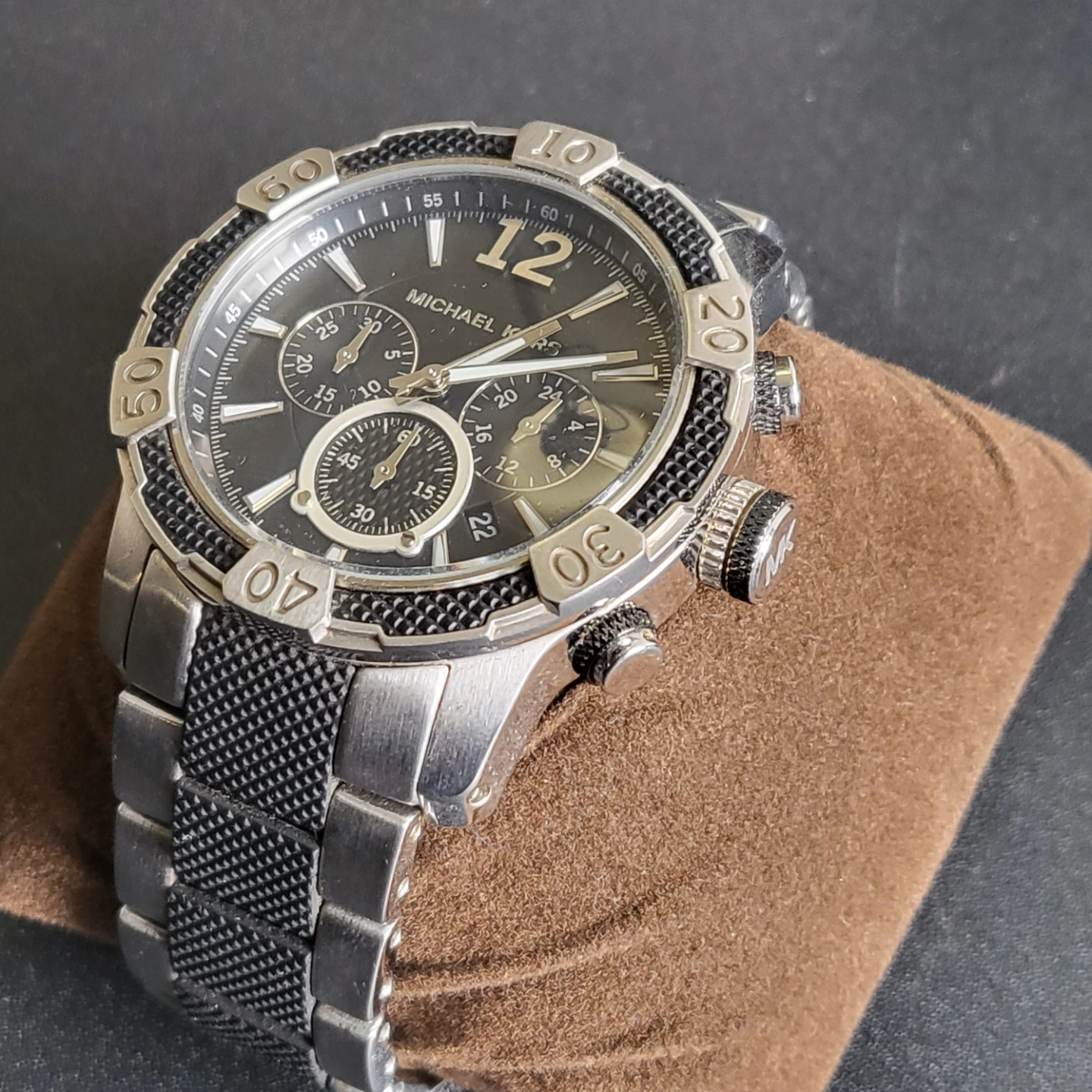 Michael Kors Chronograph Watch - photo 2