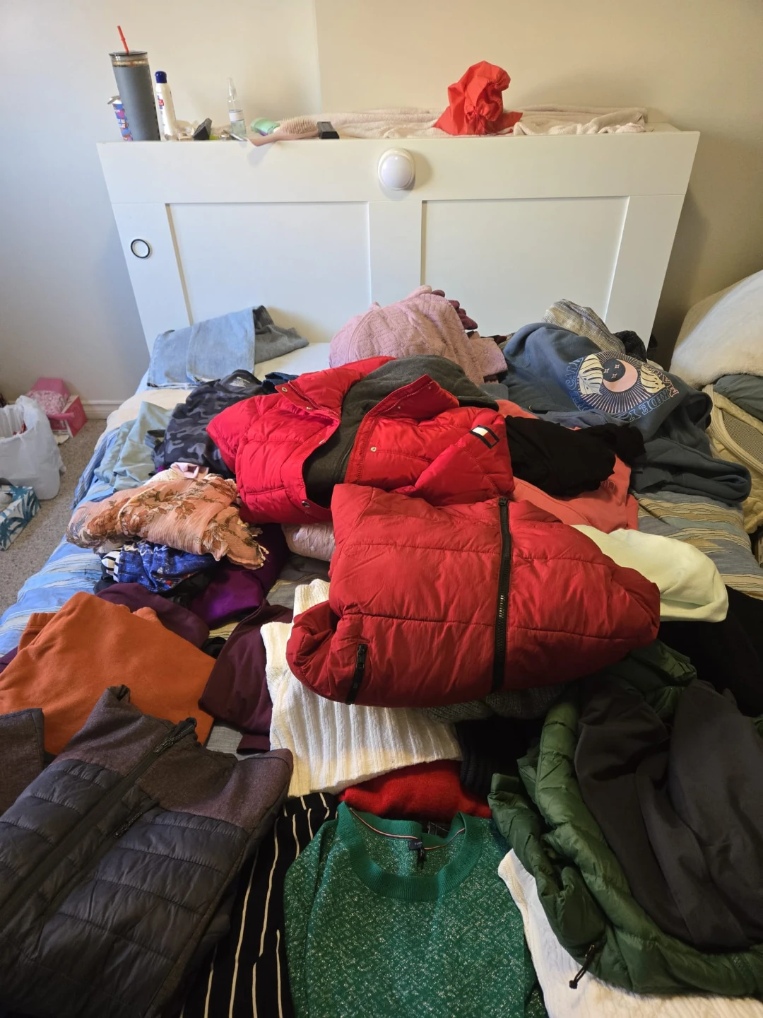 Assorted Mixed Clothing Lot ( bags)