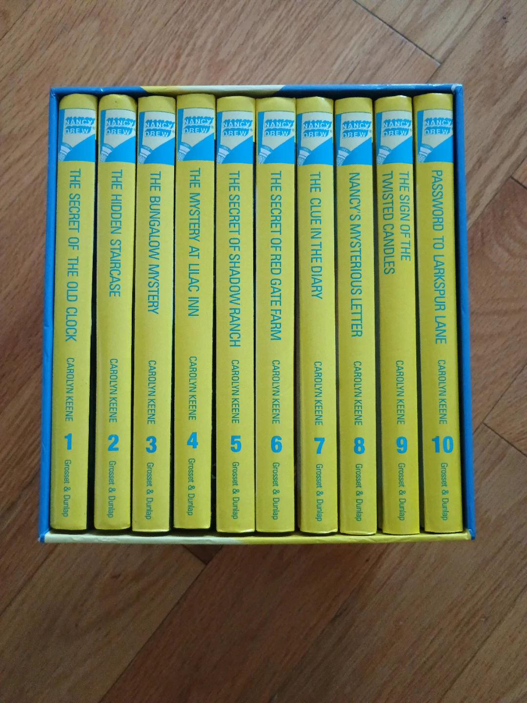 Nancy Drew Mystery Stories Collection - Books 1-10 - photo 3