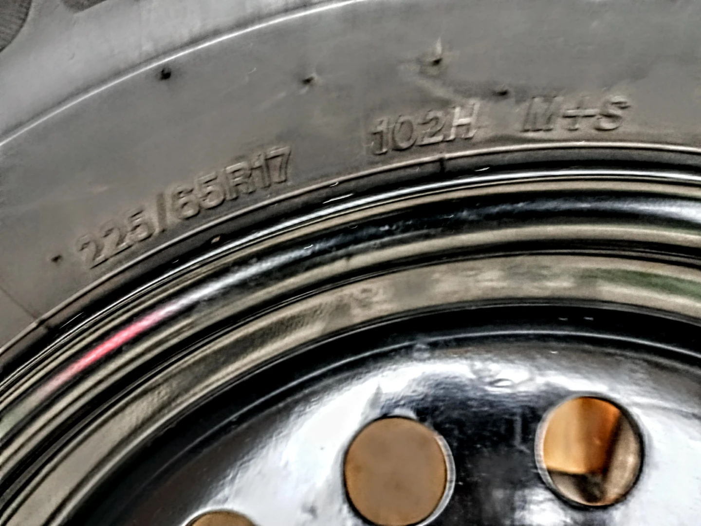 Bridgestone Dueler H/P Sport AS 225/65R17 Full Size Spare Tire - photo 4