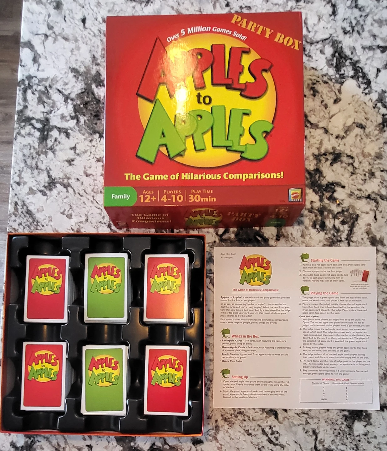 Apples to Apples Party Box Board Game - photo 2