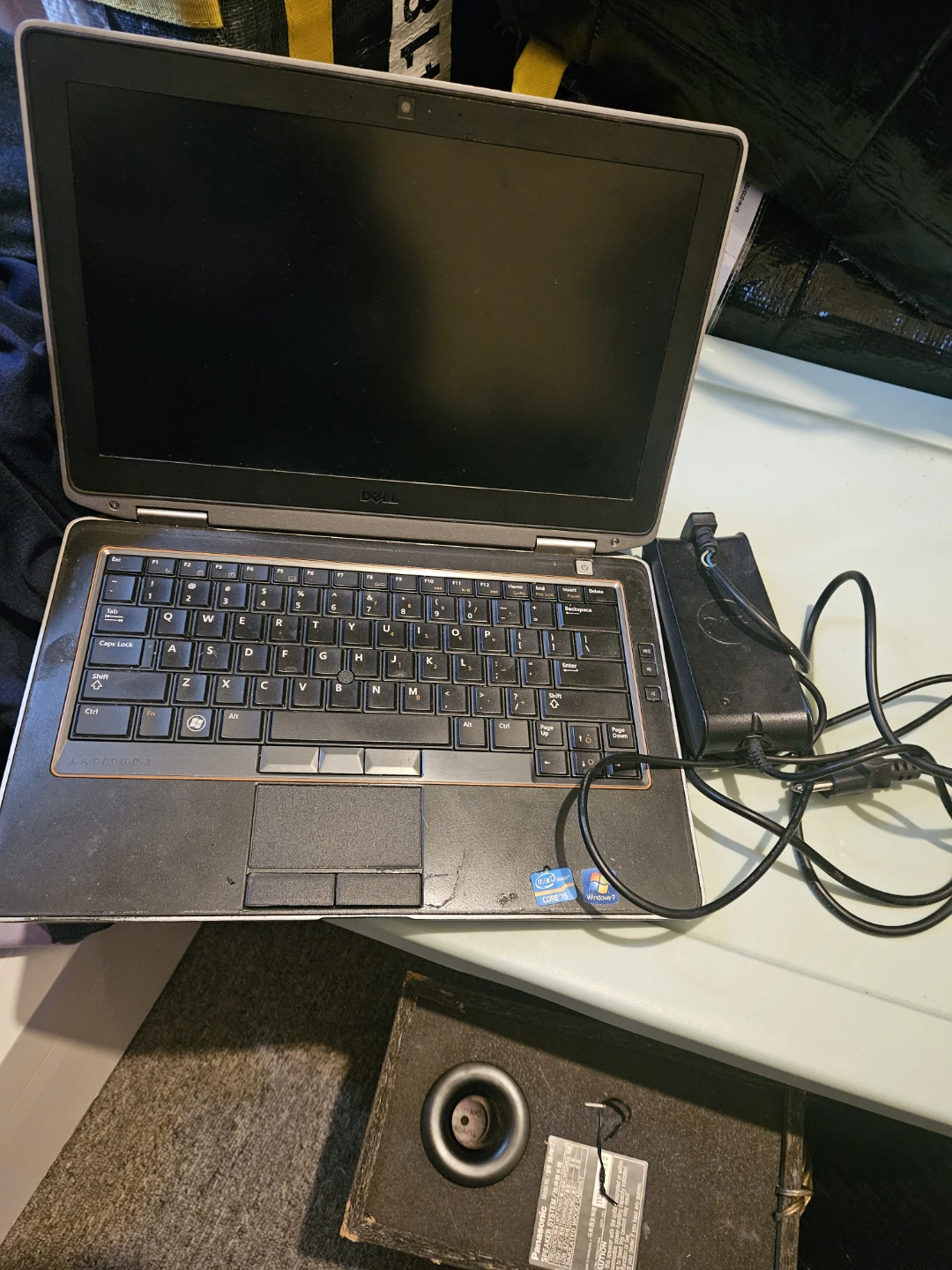 Untested Inspiron Mini and Dell Latitude Laptop Bundle