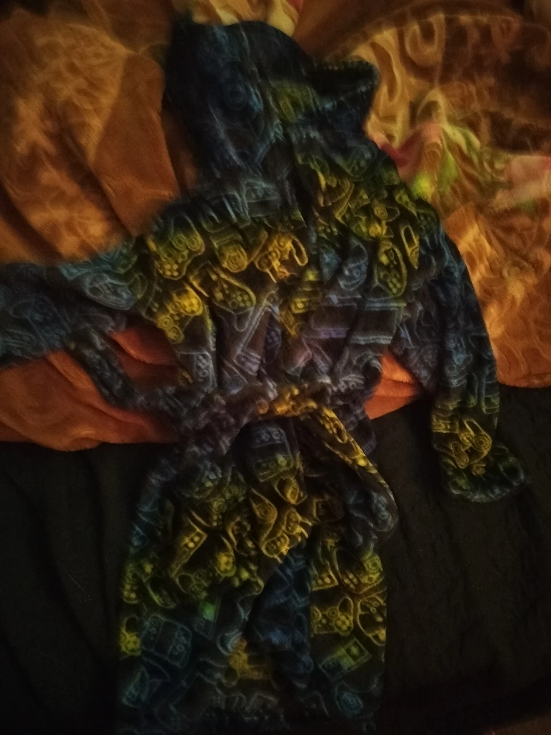 🏈Gaming print fleece robe boys